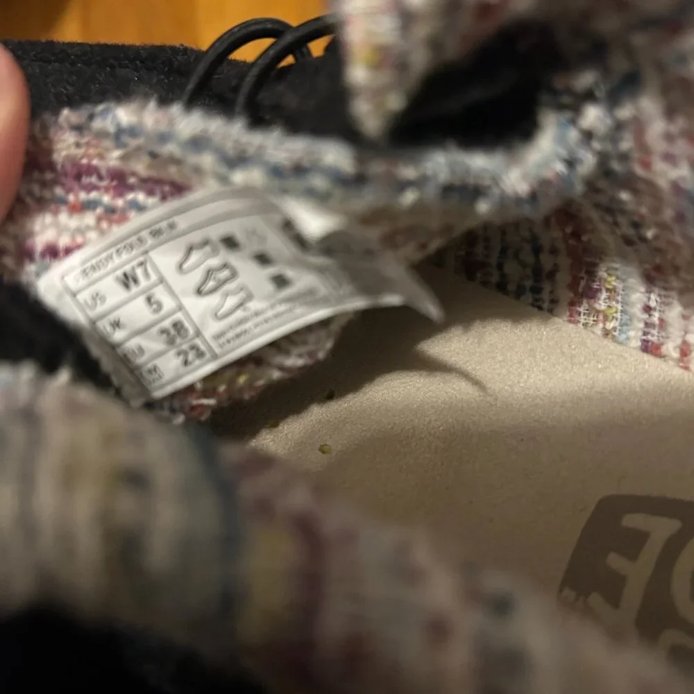 Hey Dude Shoes - Wendy Gray Wooly Twill Fold Boots - Size: 7 - Picture 13 of 15